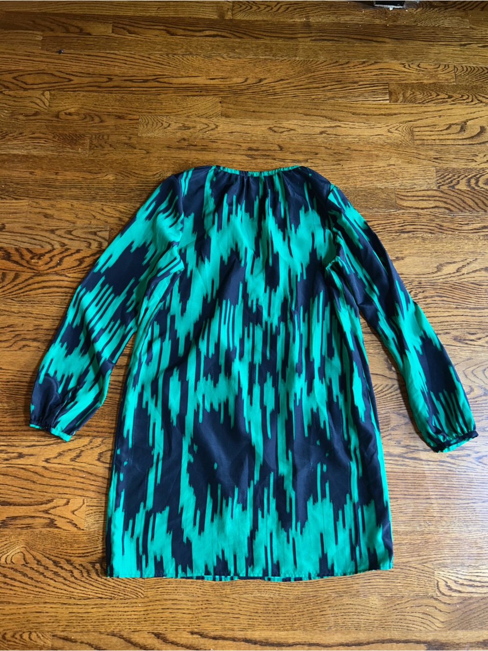 Michael Kors Printed Tassel Tie Mini Dress Green Navy Long Sleeve Size Small - Picture 9 of 9
